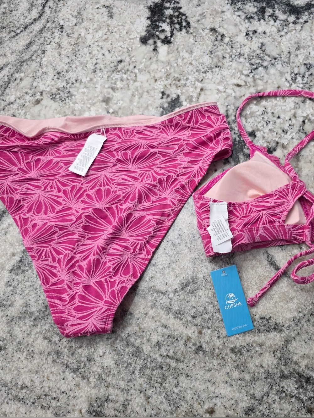 CUPSHE Bikini Set for Women Bathing Suit High Waisted Scalloped V Neck. NEW! - Picture 4 of 11